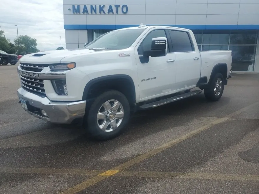 2022 Chevrolet Silverado 3500HD LTZ photo 1