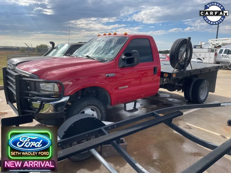 2004 Ford F-550 photo 1