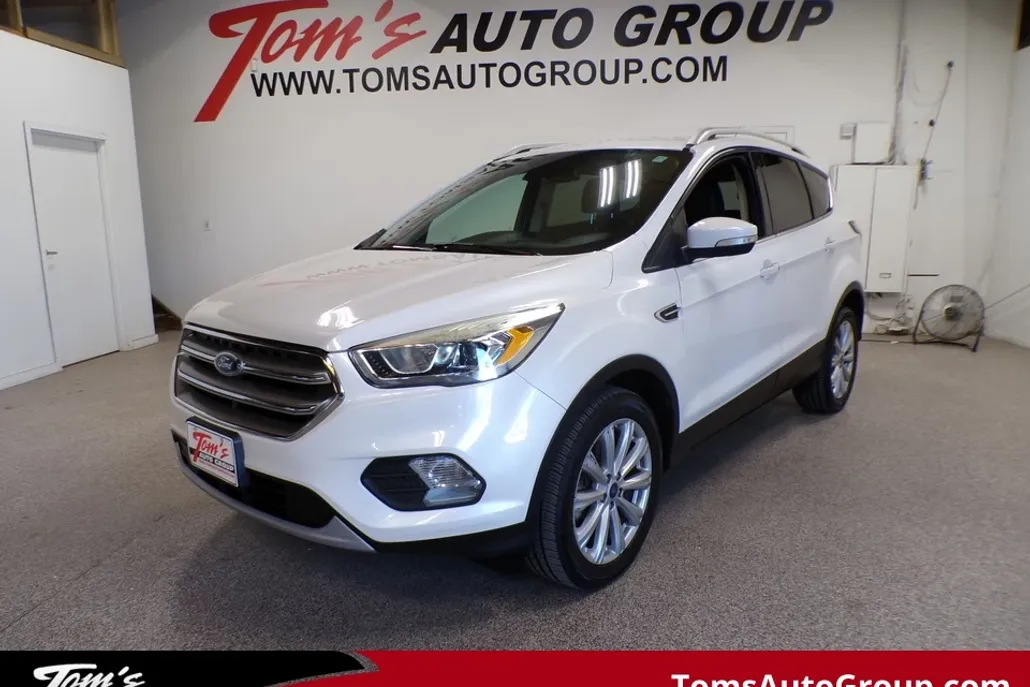 2017 Ford Escape Titanium photo 1