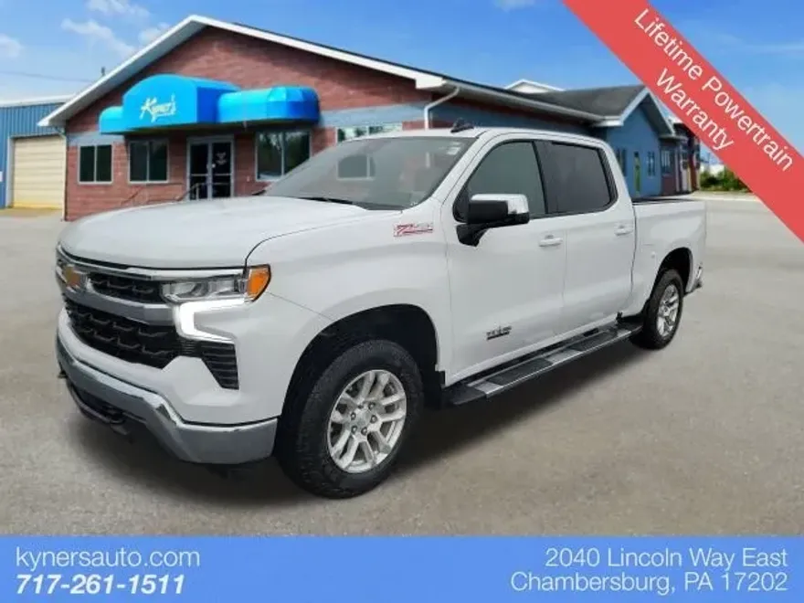 2024 Chevrolet Silverado 1500 LT1 photo 1