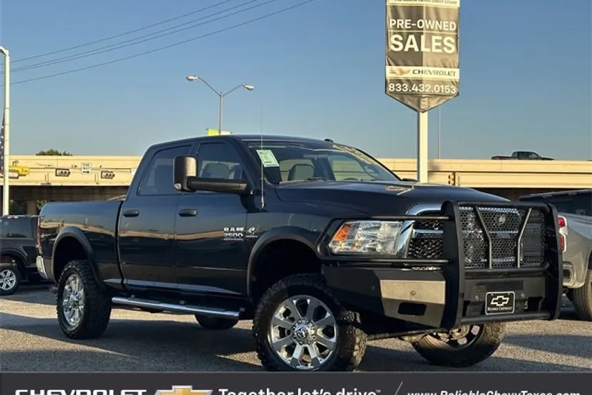 2018 Ram 2500 Tradesman photo 1