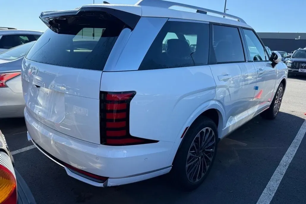 2026 Hyundai Palisade Calligraphy photo 1