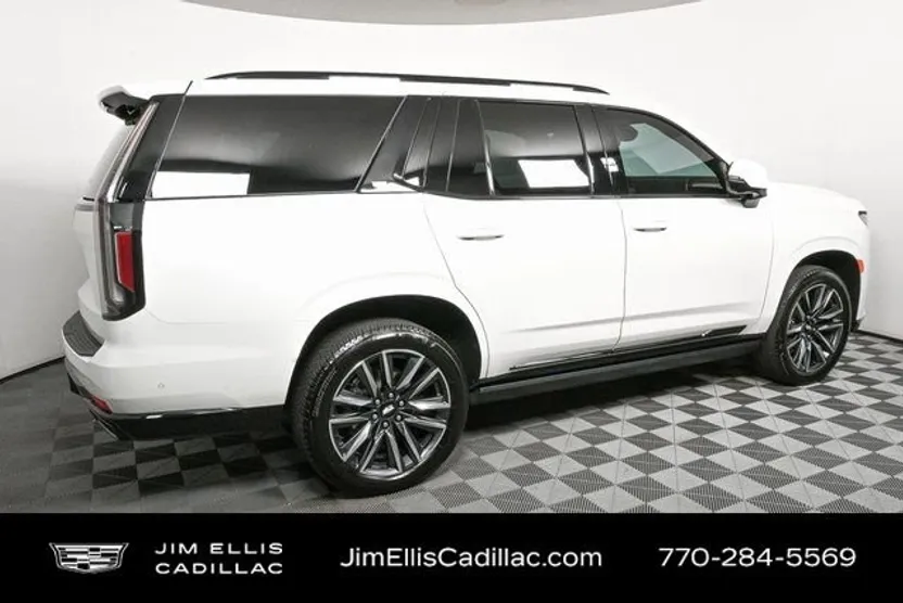 2021 Cadillac Escalade Sport photo 1