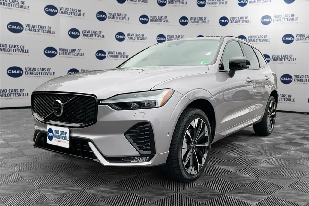 2026 Volvo XC60 B5 Plus photo 1