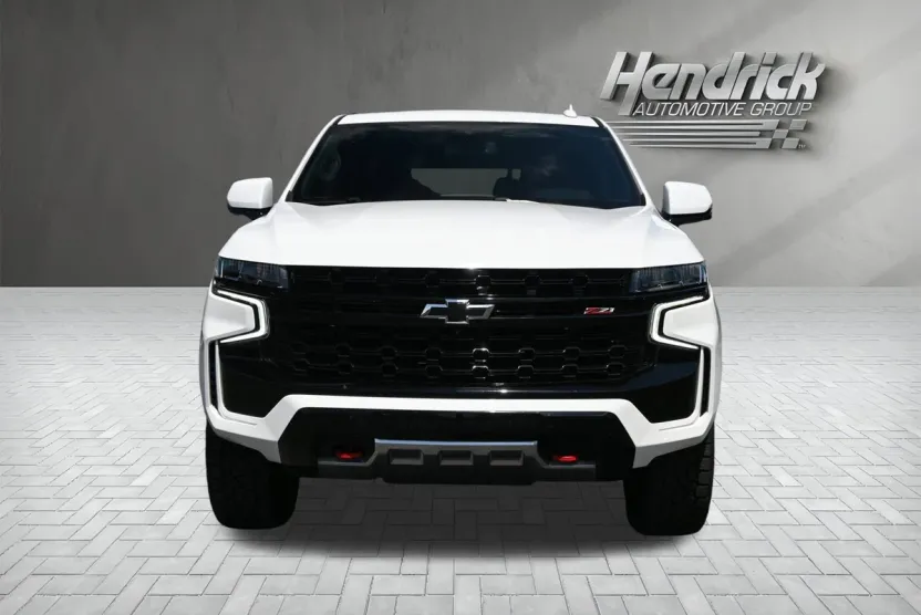 2023 Chevrolet Tahoe Z71 photo 1
