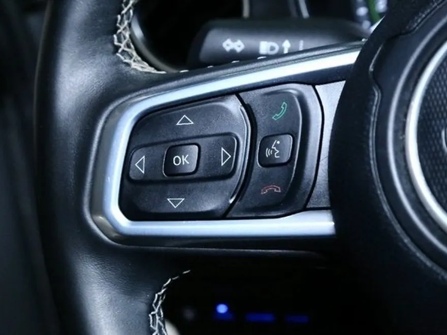2022 Jeep Wrangler Unlimited Sahara High Altitude 4xe photo 21