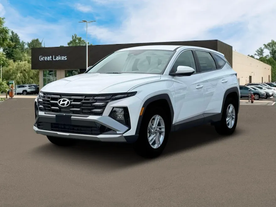 2025 Hyundai Tucson SE photo 1