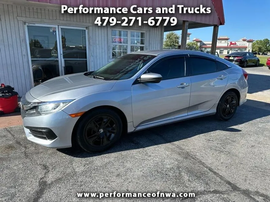 2018 Honda Civic LX photo 1