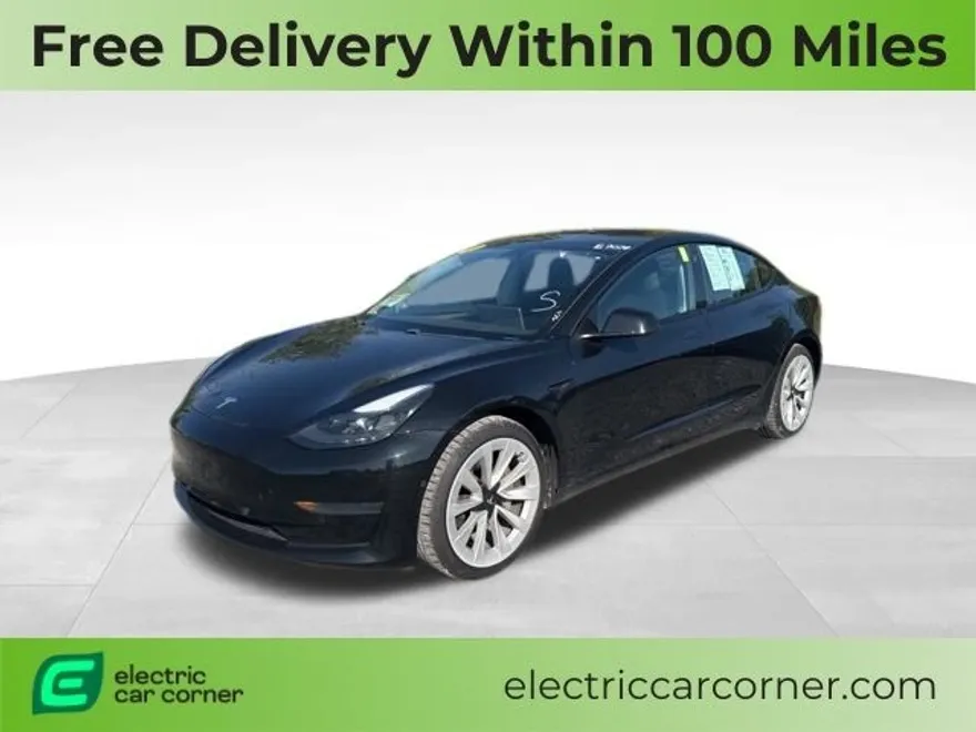 2021 Tesla Model 3 Standard Range Plus photo 1