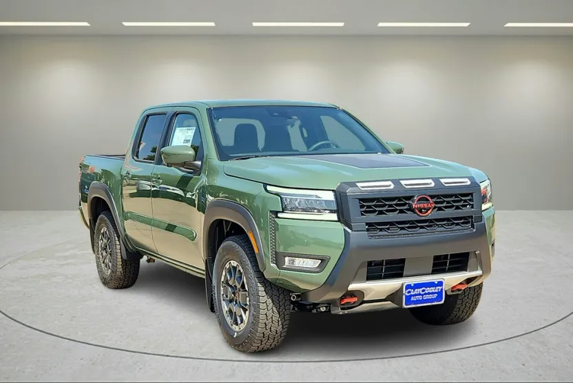 2025 Nissan Frontier PRO-4X photo 1