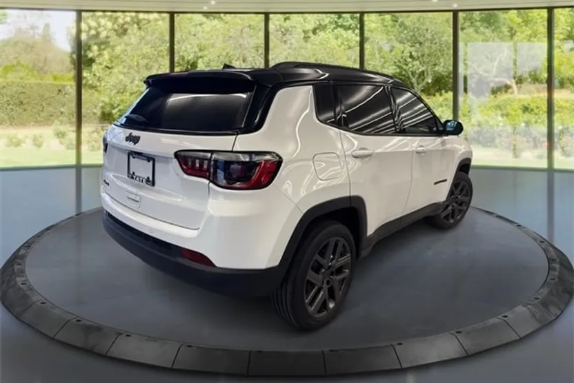 2026 Jeep Compass Limited Altitude photo 1