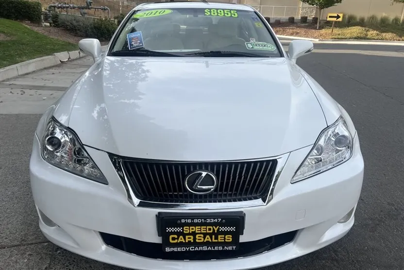 2010 Lexus IS 250 photo 1