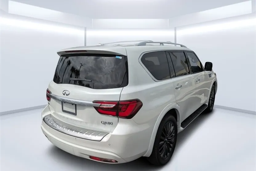 2024 Infiniti QX80 Sensory photo 1