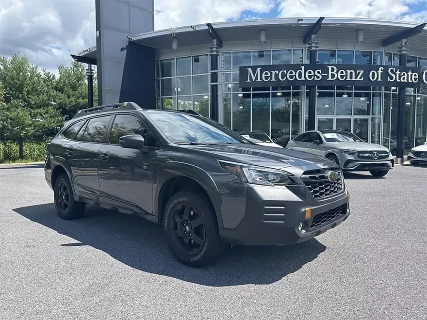 2023 Subaru Outback Wilderness photo 1