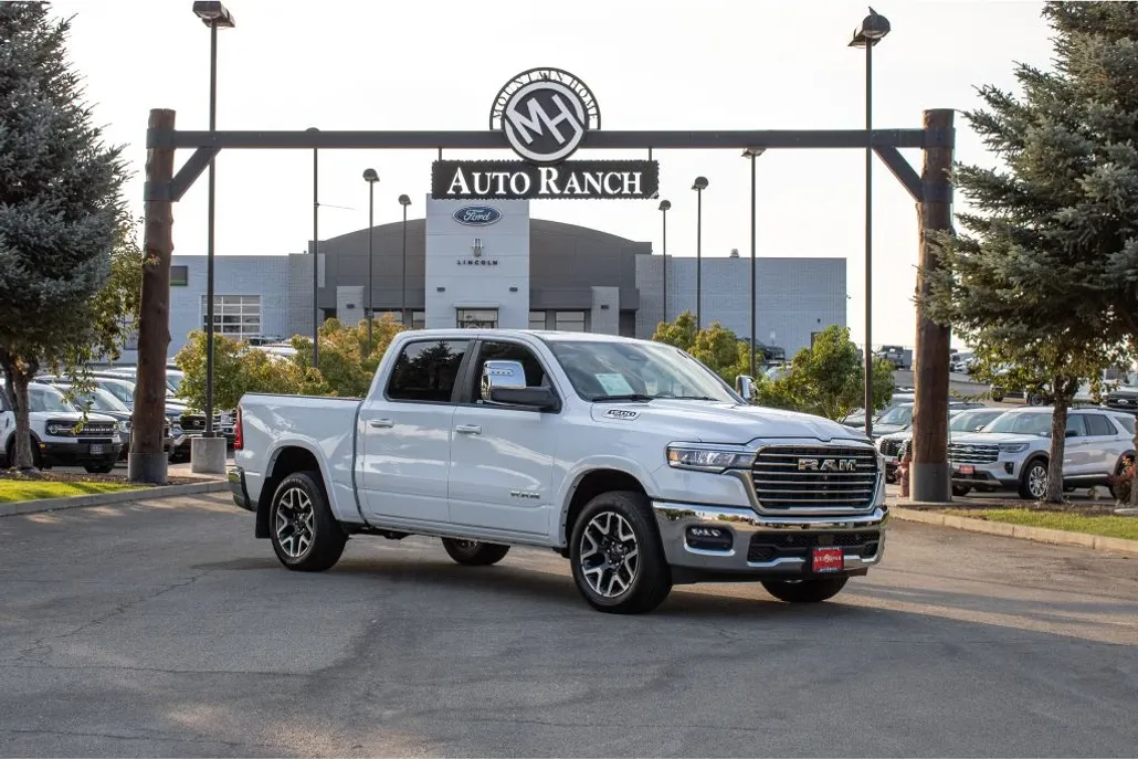 2025 Ram 1500 Laramie photo 1