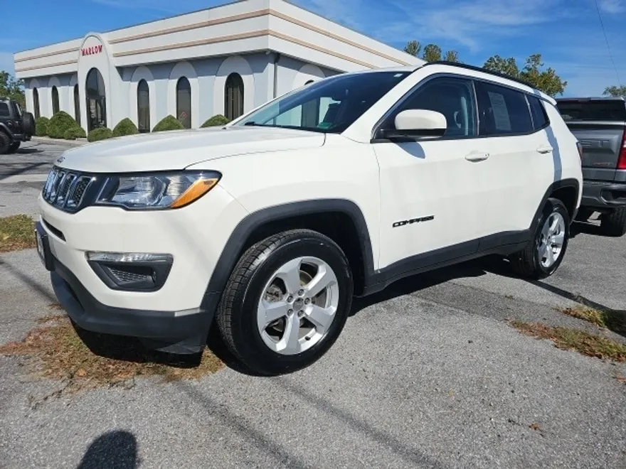 2020 Jeep Compass Latitude photo 1