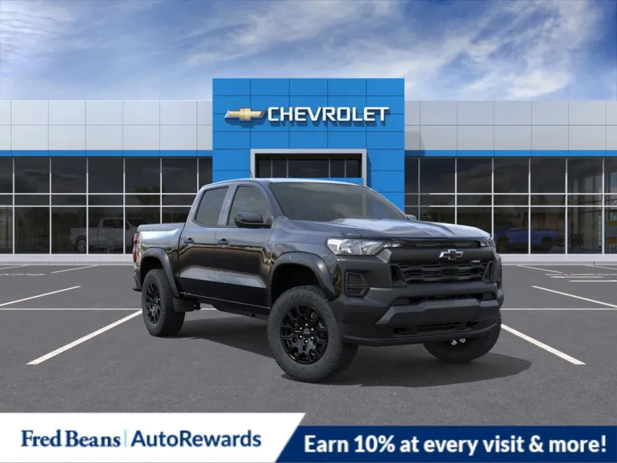 2025 Chevrolet Colorado Trail Boss photo 1