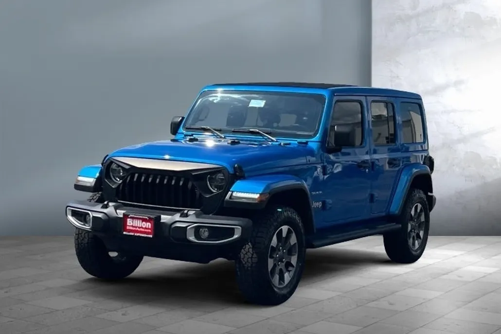 2021 Jeep Wrangler Unlimited Sahara photo 1