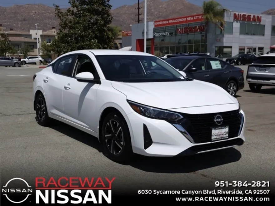 2025 Nissan Sentra SV photo 1
