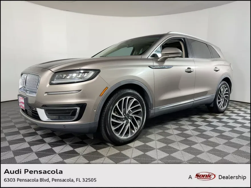 2019 Lincoln Nautilus Reserve photo 1