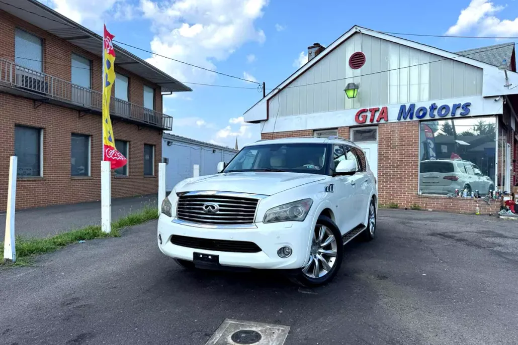 2014 Infiniti QX80 photo 1