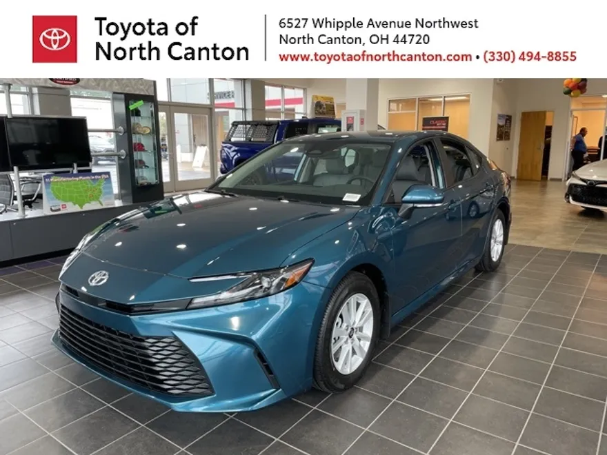 2026 Toyota Camry LE photo 1
