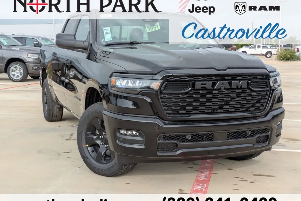 2025 Ram 1500 Tradesman photo 1