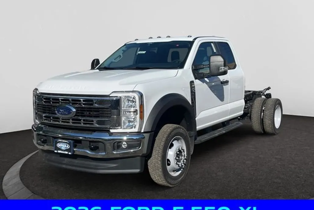 2026 Ford F-550 photo 1