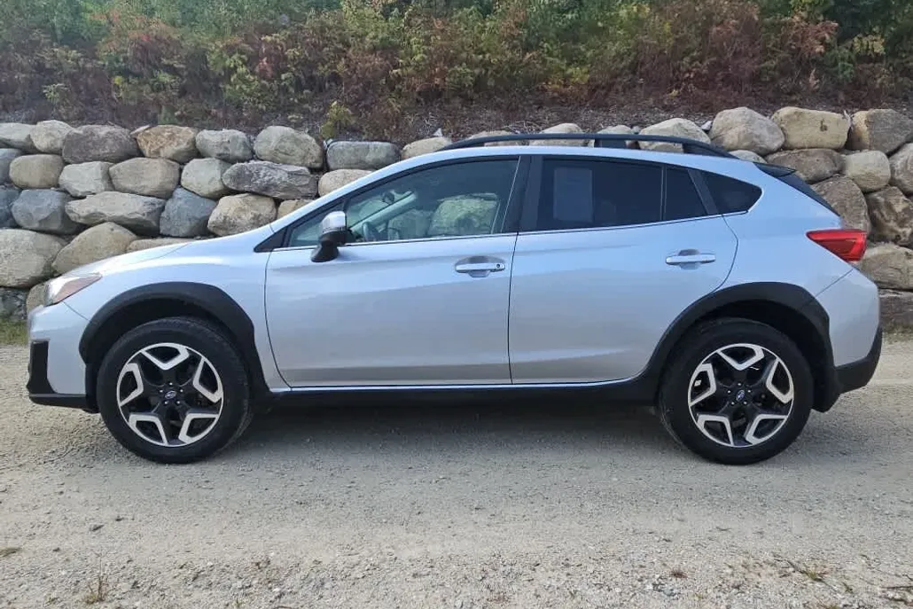 2019 Subaru Crosstrek Limited 2.0i photo 1