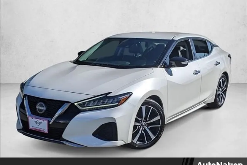 2023 Nissan Maxima SV photo 1