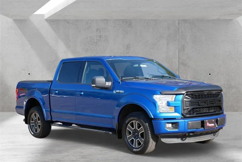 2015 Ford F-150 XLT photo 1