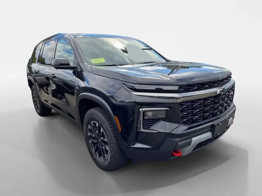 2026 Chevrolet Traverse Z71 photo 1