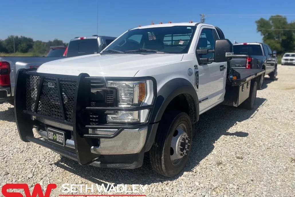 2017 Ford F-550 photo 1