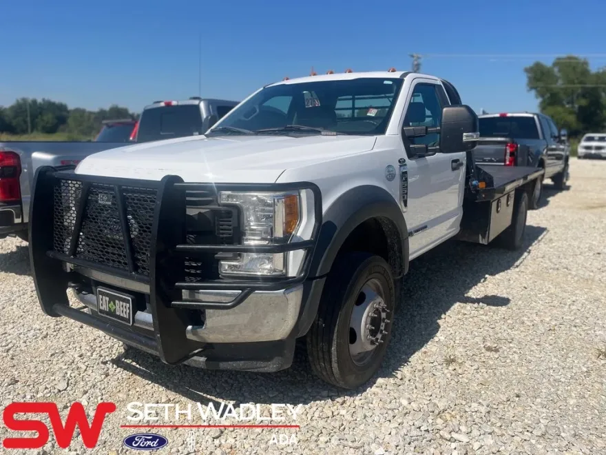 2017 Ford F-550 photo 1