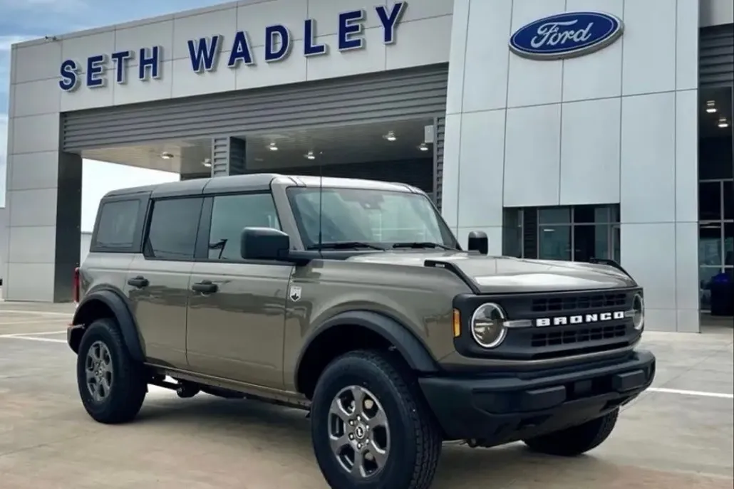 2025 Ford Bronco Big Bend photo 1