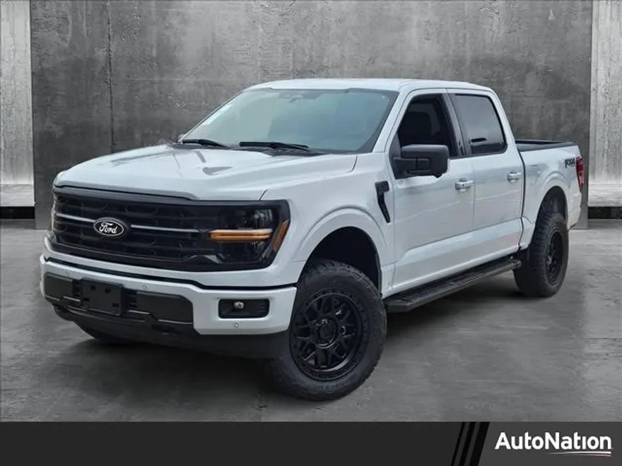 2025 Ford F-150 XLT photo 1