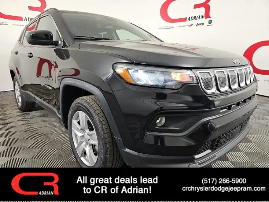 2022 Jeep Compass Latitude photo 1