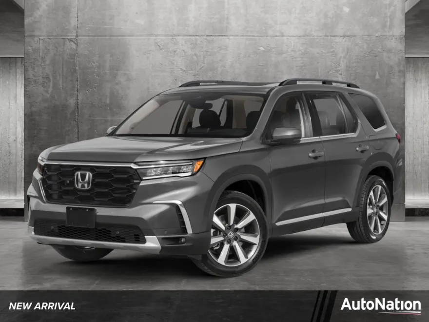 2024 Honda Pilot Touring Sport photo 1
