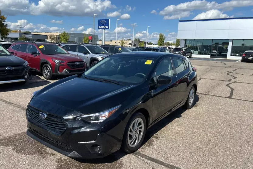 2024 Subaru Impreza Base photo 1