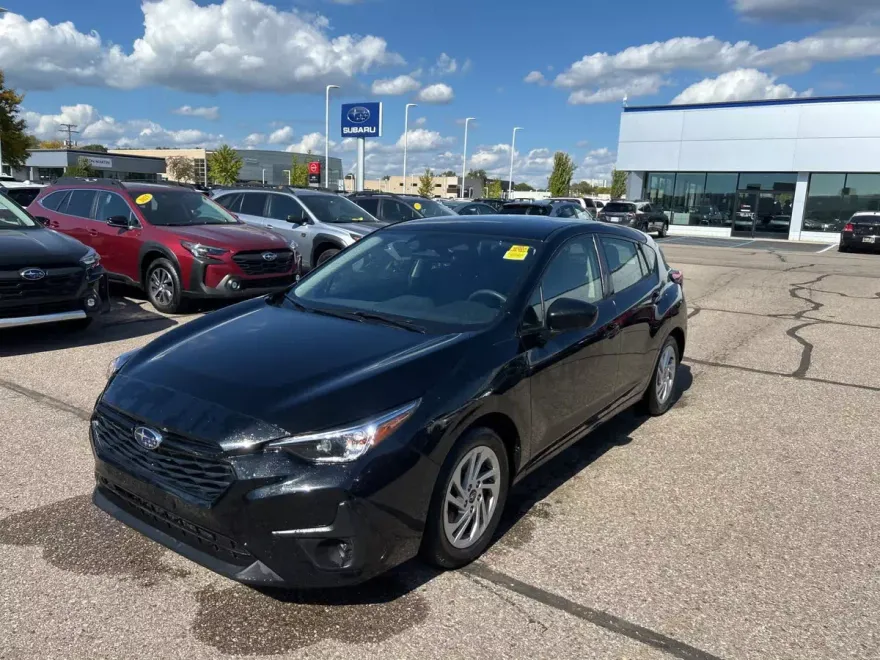 2024 Subaru Impreza Base photo 1