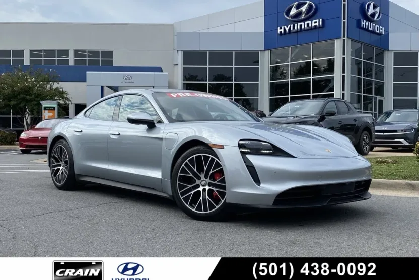 2020 Porsche Taycan 4S photo 1
