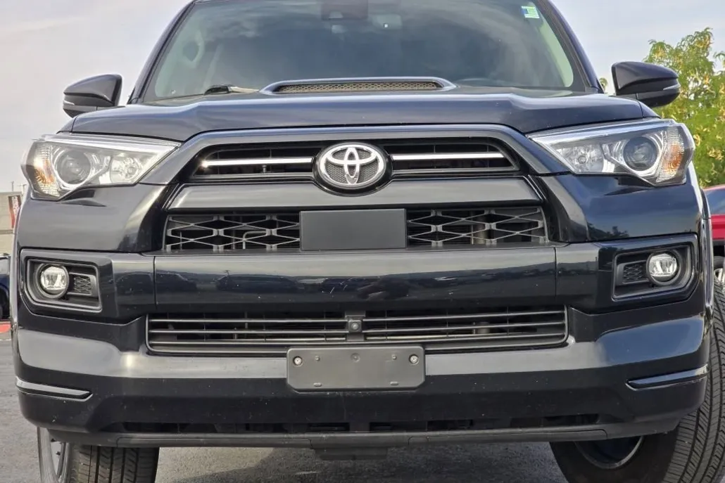 2022 Toyota 4Runner TRD Sport 4WD photo 1