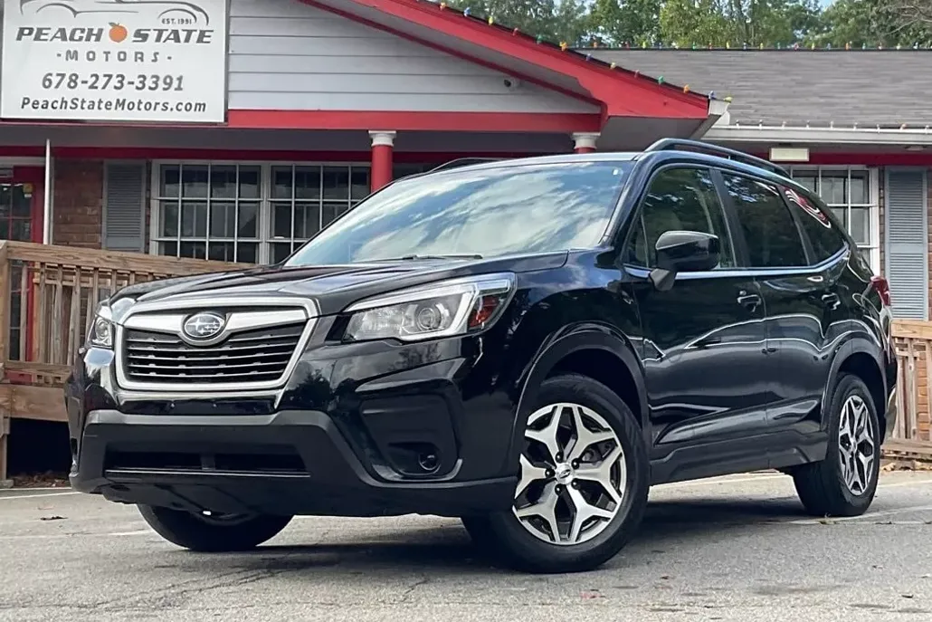 2019 Subaru Forester Premium photo 1