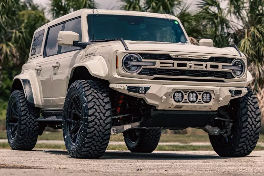 2025 Ford Bronco Raptor photo 1