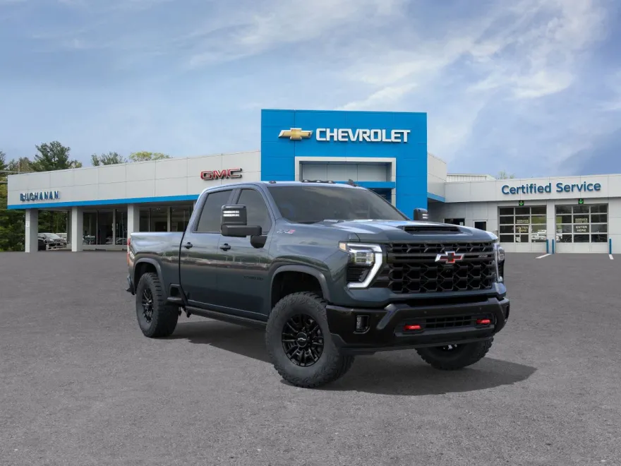 2025 Chevrolet Silverado 2500HD ZR2 photo 1