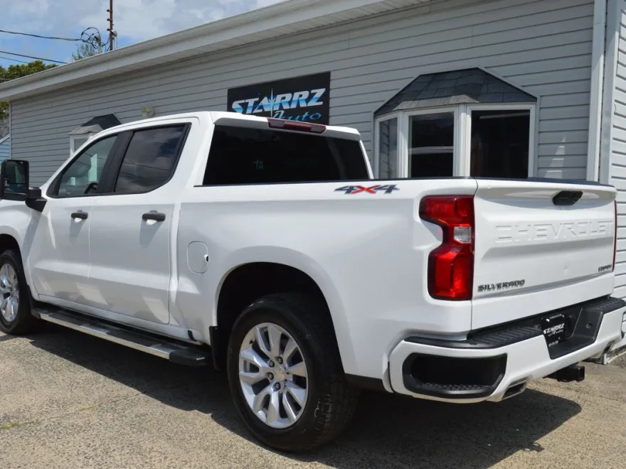 2020 Chevrolet Silverado 1500 Custom photo 1