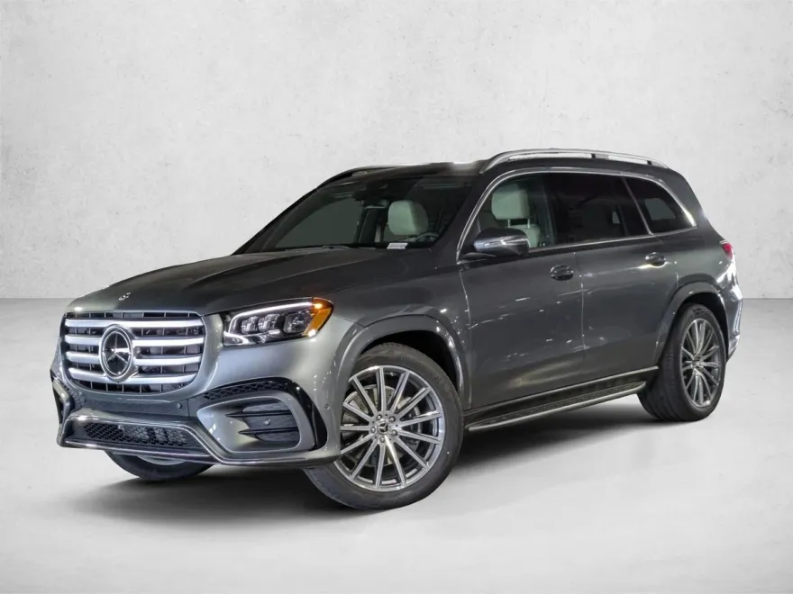 2026 Mercedes Benz GLS 450 4MATIC photo 1