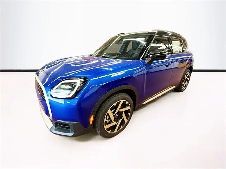 2025 Mini Countryman ALL4 Signature photo 1
