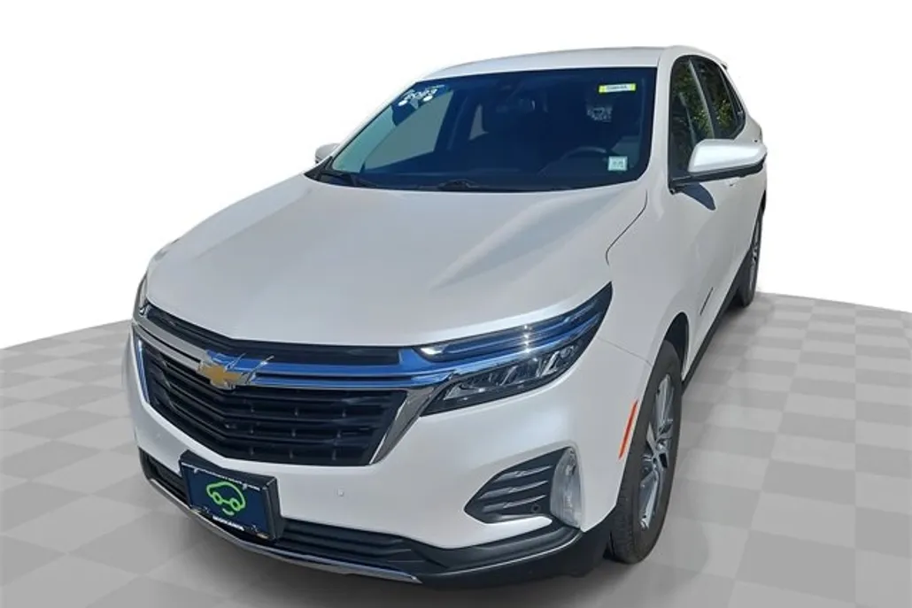 2023 Chevrolet Equinox LT photo 1