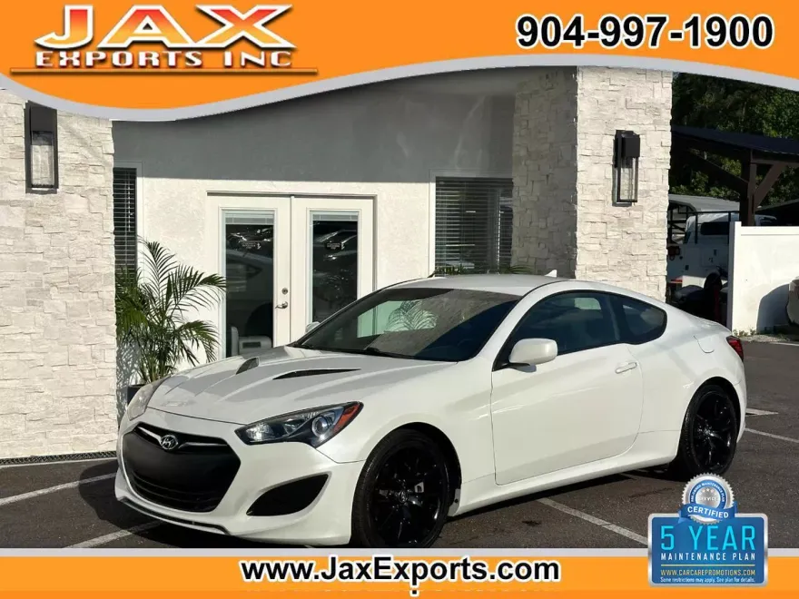 2013 Hyundai Genesis Coupe 2.0T photo 1
